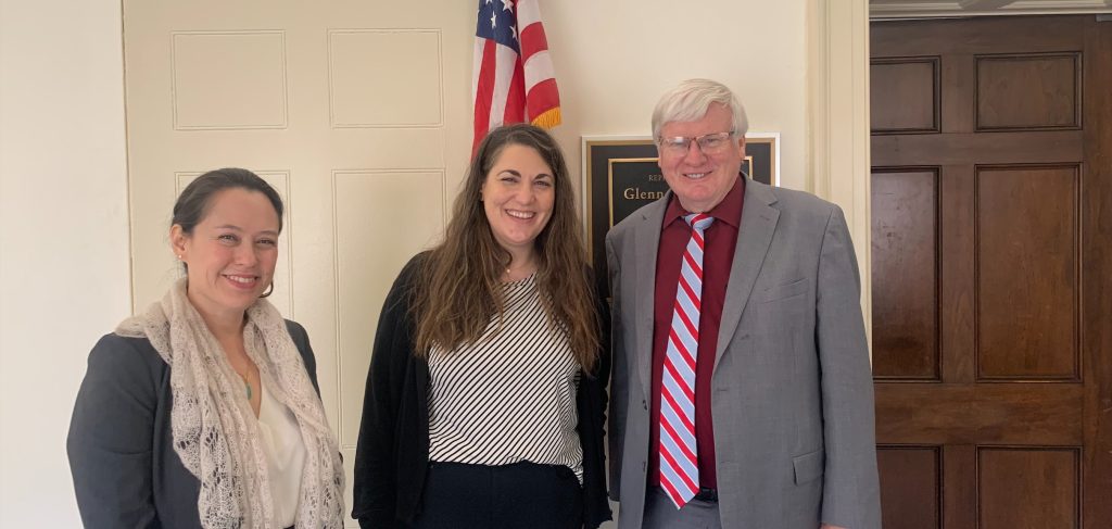 Helen Faith, Financial Aid Director, and Katy Weisenburger, Assistant Director of Federal Awards, meet with Representative Glenn Grothman (WI-6)